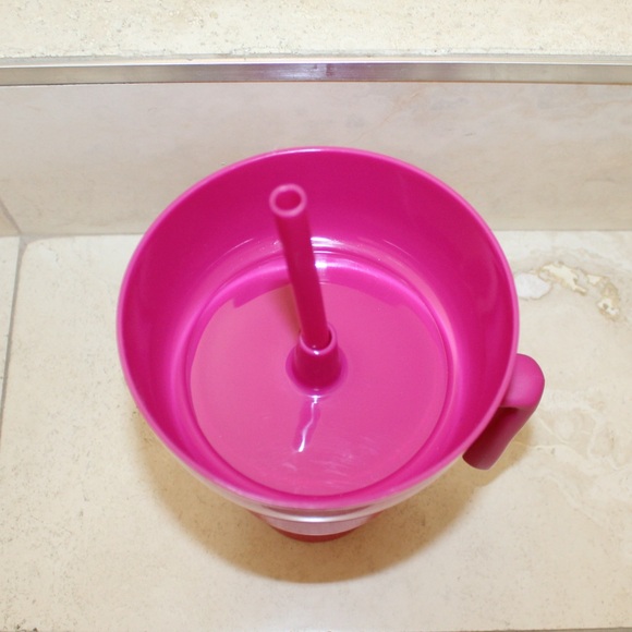 Cup and snack holder in pink (NWOT) - Picture 4 of 5